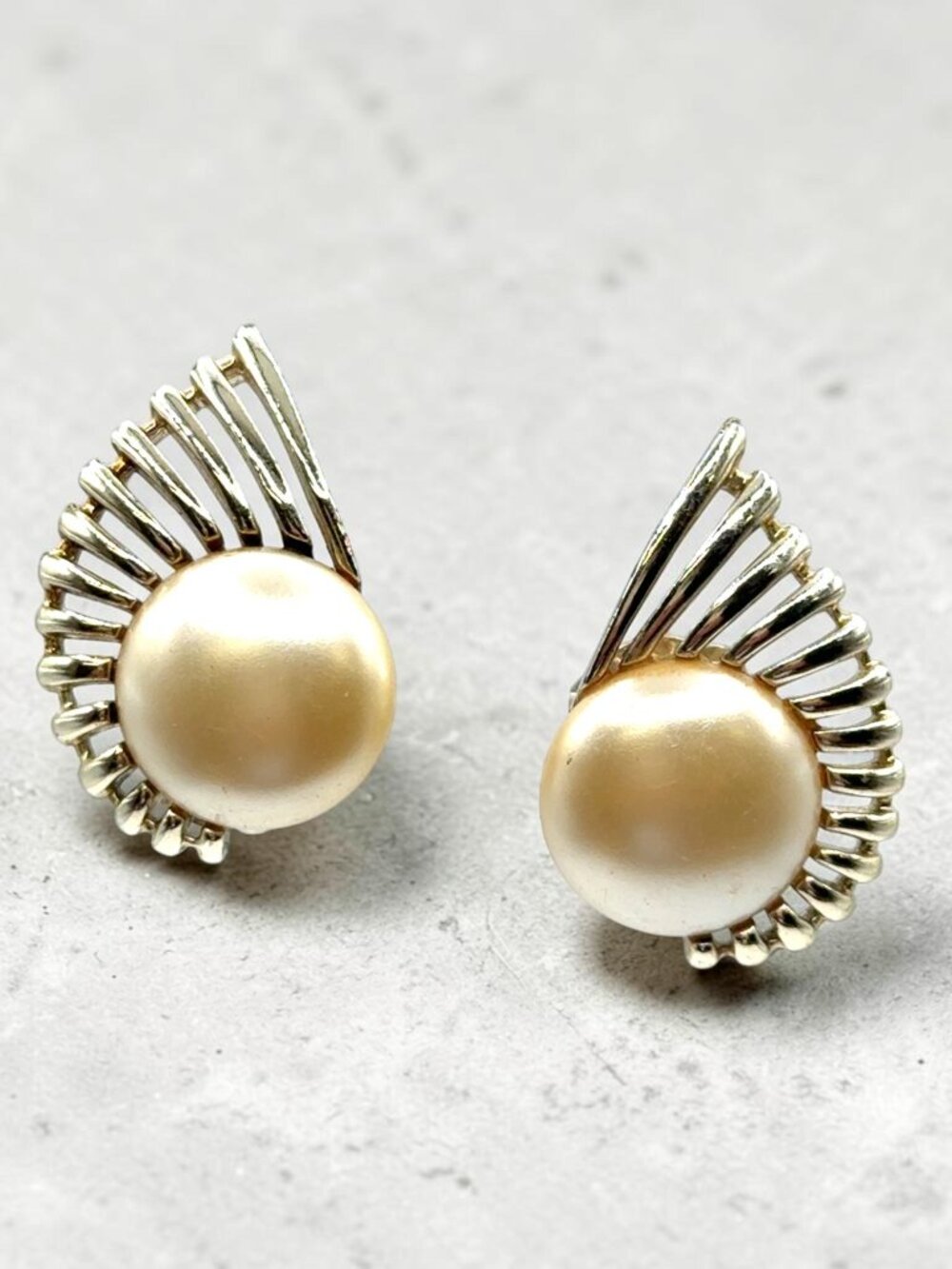 Sarah Coventry Vintage Faux Pearl Clip Earrings